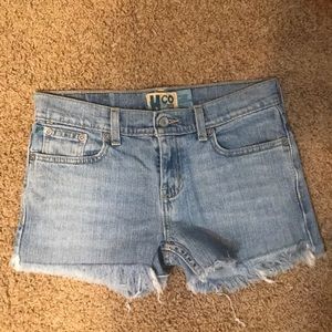 Cut-off Shorts